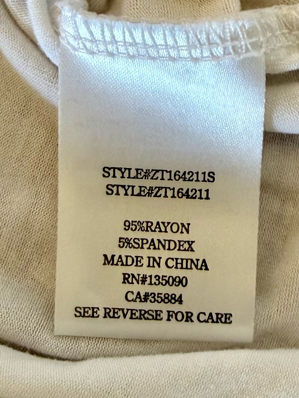 Z SUPPLY Classic White V-Neck Pocket Tee - Women's XS - EUC - Picture 5 of 7